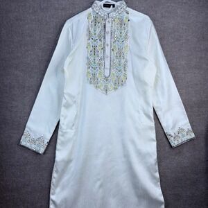 Lashkaraa Mens Off White Embroidered Mirror Work Kurta and Vest Set No Size Tag